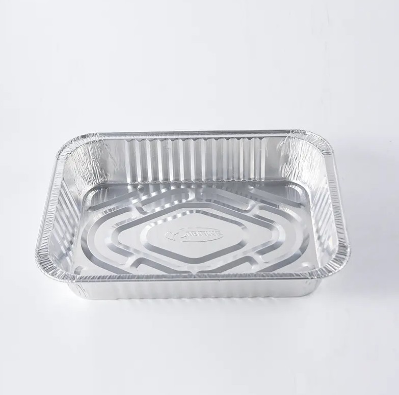 Wie verbessert die thermische Isolationsleistung von Aluminiumfolienbehältern die Effizienz der Lagerung und Verteilung von Lebensmitteln?